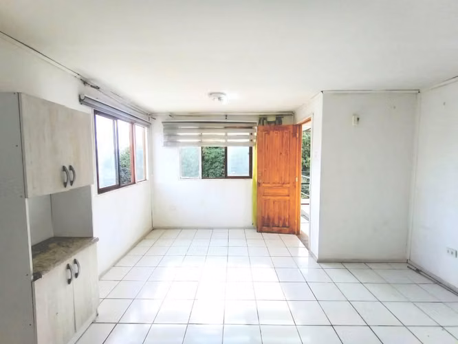 Departamento Interior en 2do. Piso