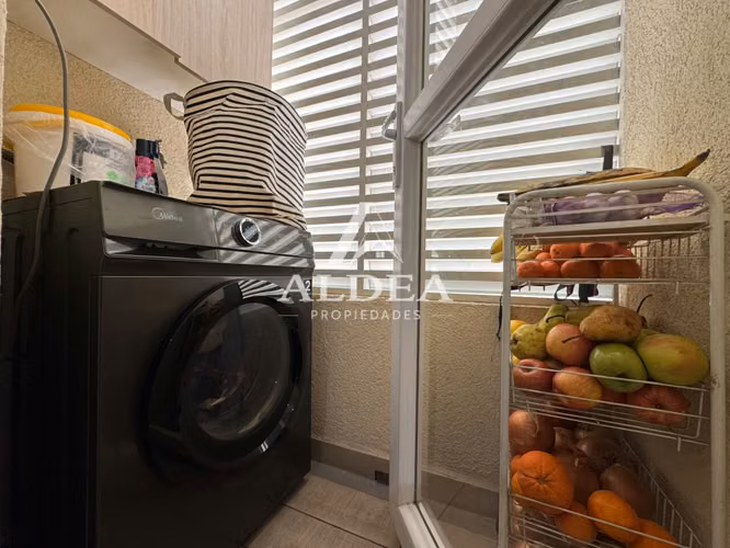2 Dormitorios | 2 Baños | Estacionamiento | Bodega | Aire Acondicionado