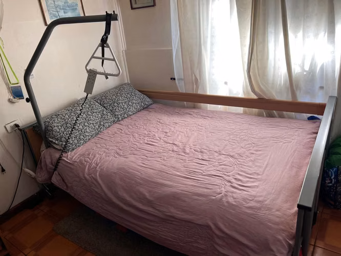 Vendo Cama Clinica Eléctrica