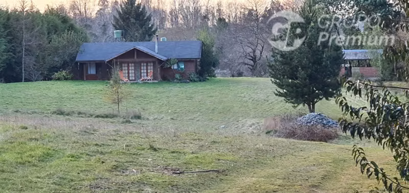 Vendo Exclusiva PARCELA PREMIUM con CASA CASI NUEVA, Gorbea