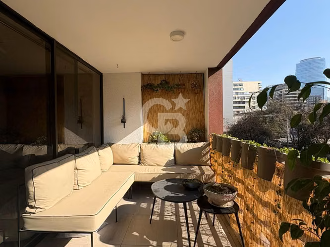 Hermoso Dpto. amoblado 2D2B+1E Metro El Golf - Las Condes