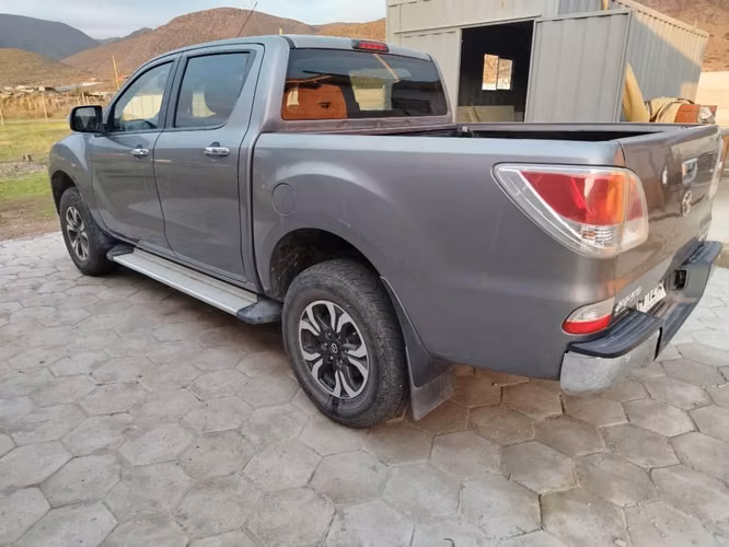 Mazda BT50 4x4 2.2 Diésel