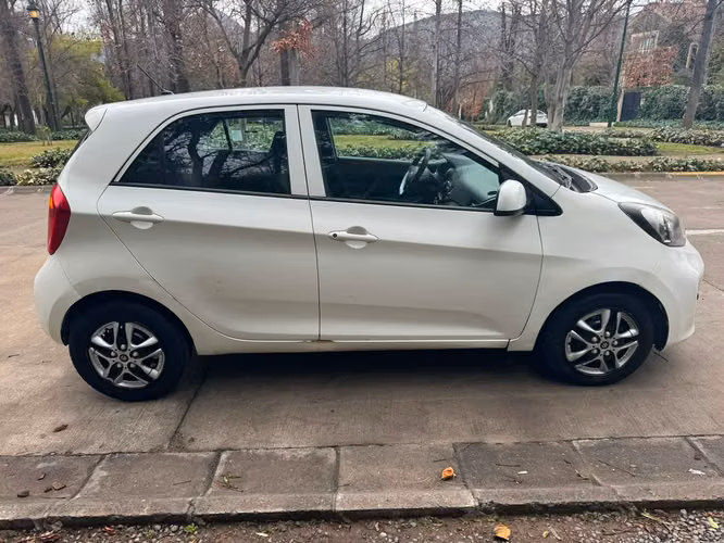 KIA Morning EX 1.0L MT5 AC año 2016