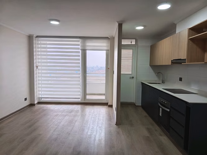Ven a estrenar este nuevo departamento en arriendo en Avda Lircay.