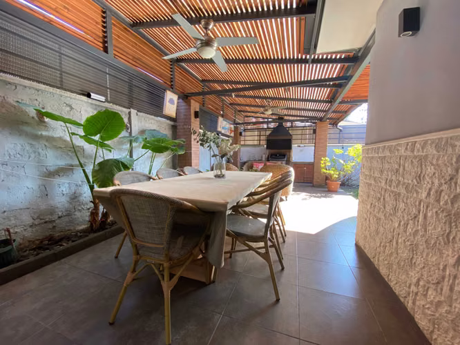 Casa 2D/2B Remodelada en Conchalí con Quincho (177281)