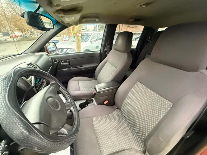 CHEVROLET COLORADO 3.7 Z71 AUTO 4X4 AT 2012