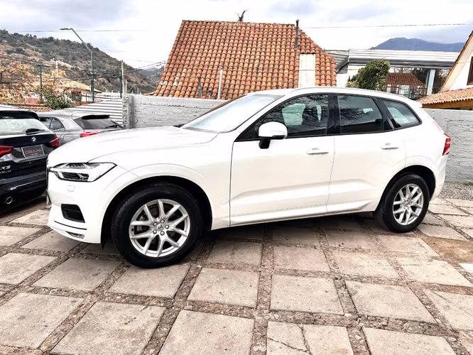 VOLVO XC60 II T5 4X4 2.0 TURBO   2019
