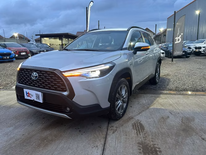 TOYOTA COROLLA CROSS CVT HEV 1.8 2024