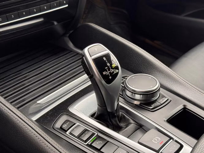 BMW X6 XDRIVE 35I 3.0 AT 2019