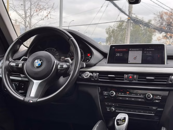 BMW X6 XDRIVE 35I 3.0 AT 2019