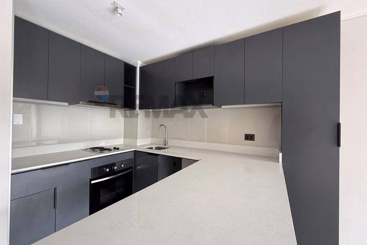 Arriendo 1d+1b con estac. y bodega santiago