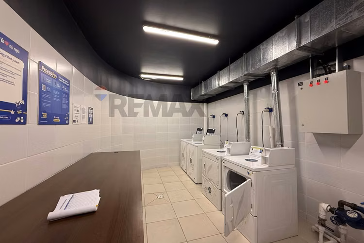 Arriendo 1d+1b con estac. y bodega santiago