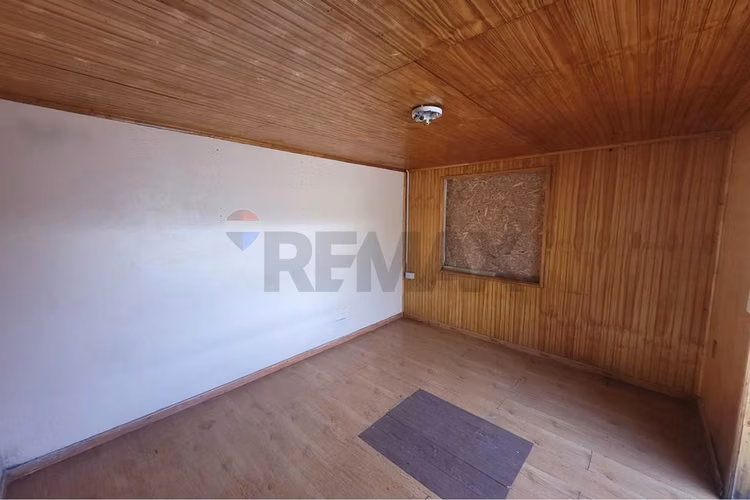 Casa en venta 4 dormitorios 1 baño