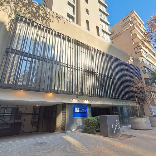ARRIENDO OFICINA PADRE MARIANO PROVIDENCIA
