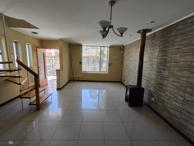 ARRIENDO CASA 3 DOR 3 BAÑOS  PEÑAFLOR