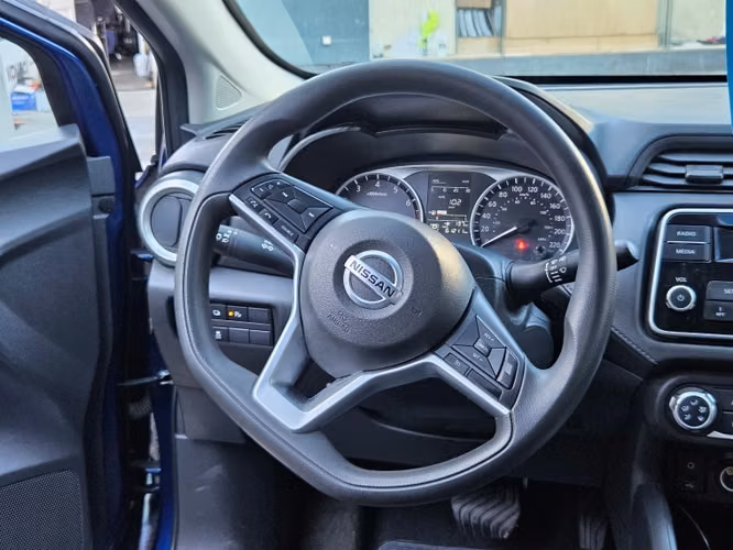Nissan Versa 1.6 Sense At 2022