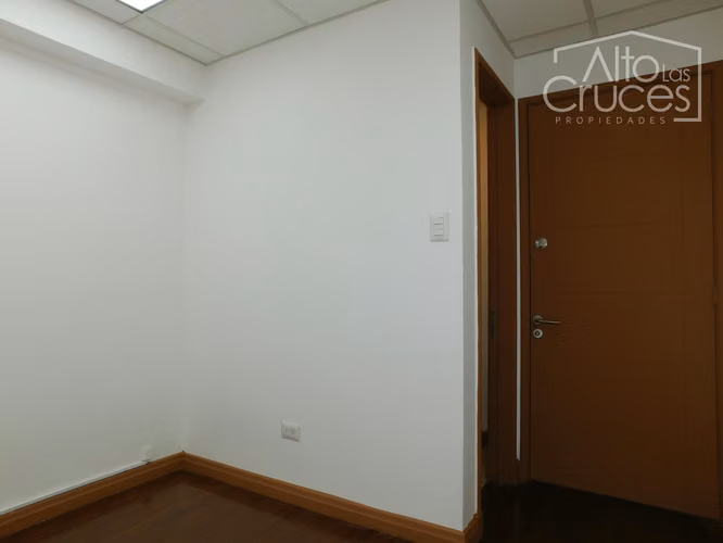 Oficina en Arriendo en Edificio Plaza Talca - 1 Sur Talca