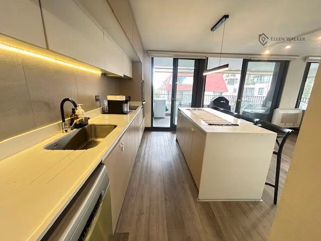 Amplio Departamento 3D+3B+ Sala de Estar | 147 m² | Metro Chile España | 2 Terrazas - Imagen 2