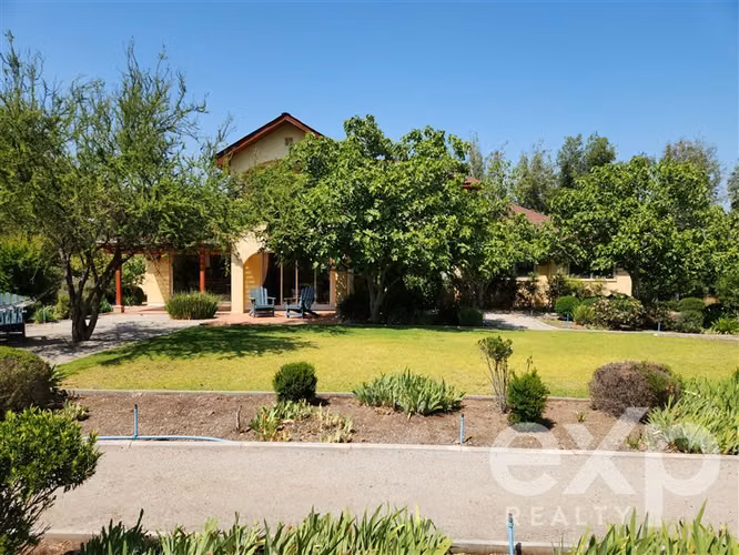 Casa en Arriendo Hacienda Chicureo Golf Club, muy familiar!