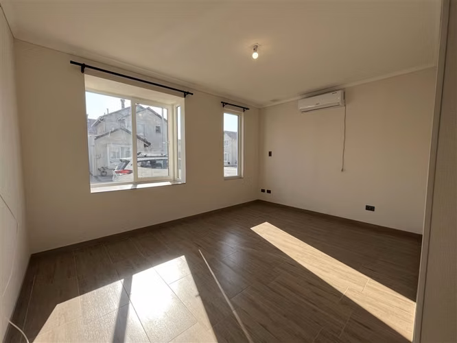 Casa en venta de 3 dorm. 3 baños 1 estar en Padre Hurtado - Imagen 8