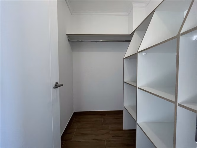 Casa en venta de 3 dorm. 3 baños 1 estar en Padre Hurtado - Imagen 15
