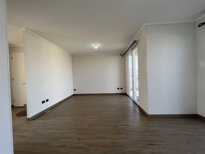 Casa en venta de 3 dorm. 3 baños 1 estar en Padre Hurtado - Imagen 5