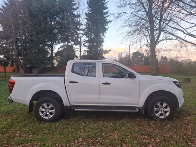 Nissan NP 300 4X4 DIESEL