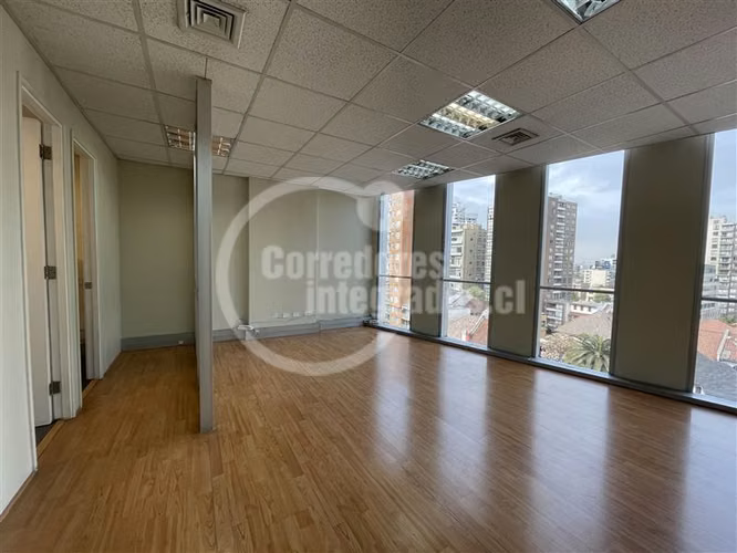 Oficina en arriendo en Providencia