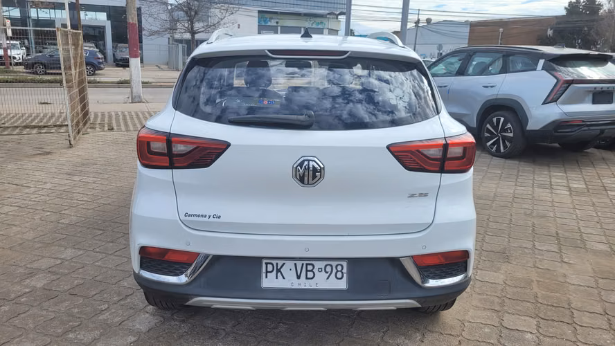 MG HS DLX 1.5 FULL AUT. 1.5 • 4x2 • Automática • 2023 - Imagen 8