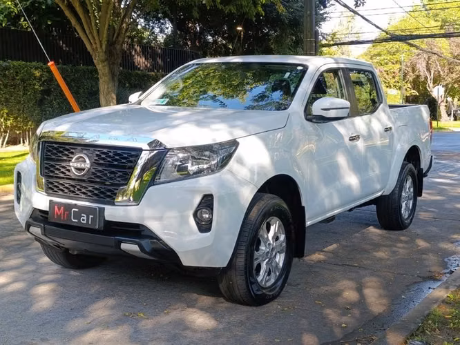 NISSAN NAVARA DC XE 2.3D MT - 2023 | 2740