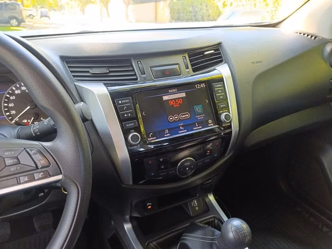 NISSAN NAVARA DC XE 2.3D MT - 2023 | 2740