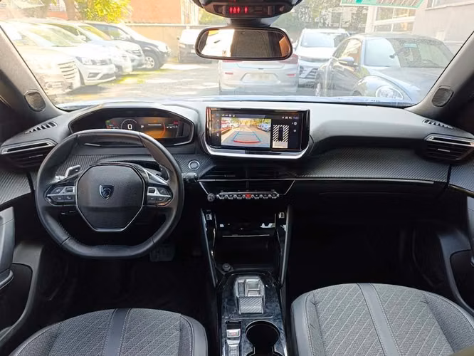 PEUGEOT 2008 ALLURE PACK BLUEHDI 130EAT8 - 2024 | 2690