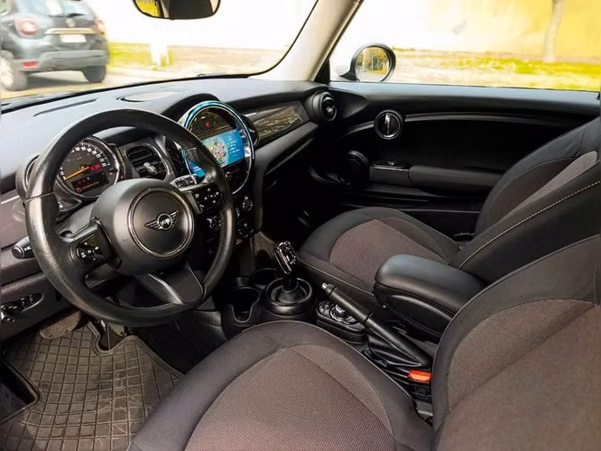 MINI COOPER ESSENTIAL - 2023 | 2746