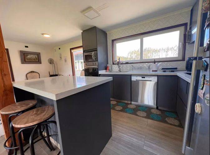 HERMOSA CASA 3D/3B EN PARCELACION ALTO FRUTILLAR - Imagen 4