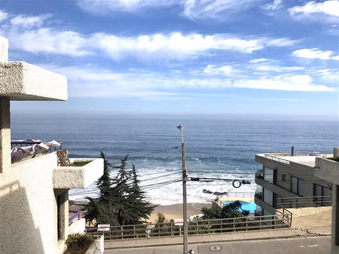 Departamento en venta de 1 dorm. en El Encanto, Reñaca.