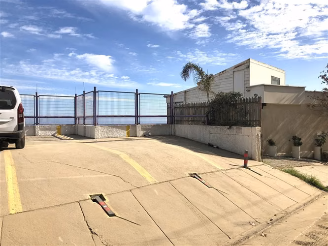 Departamento en venta de 1 dorm. en El Encanto, Reñaca.