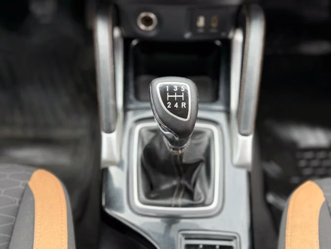 Baic X35 1.5 ELITE 4X2 5MT 5P 2019 - Imagen 15