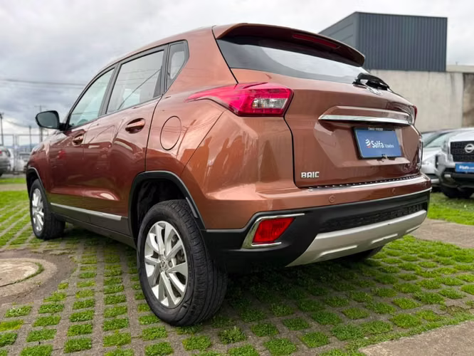 Baic X35 1.5 ELITE 4X2 5MT 5P 2019 - Imagen 7