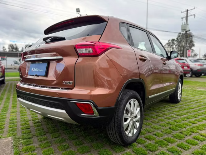 Baic X35 1.5 ELITE 4X2 5MT 5P 2019 - Imagen 5