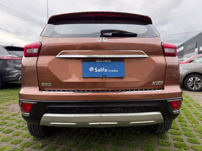 Baic X35 1.5 ELITE 4X2 5MT 5P 2019 - Imagen 6