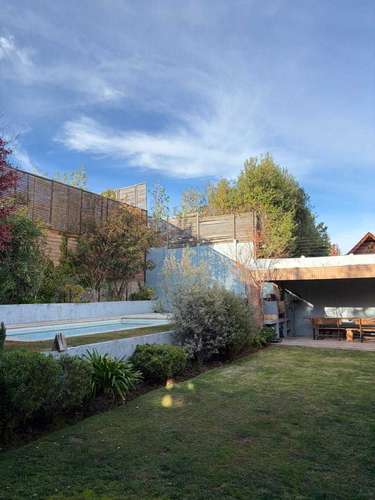 Casa Familiar en Entorno Tranquilo y Seguro (177310)