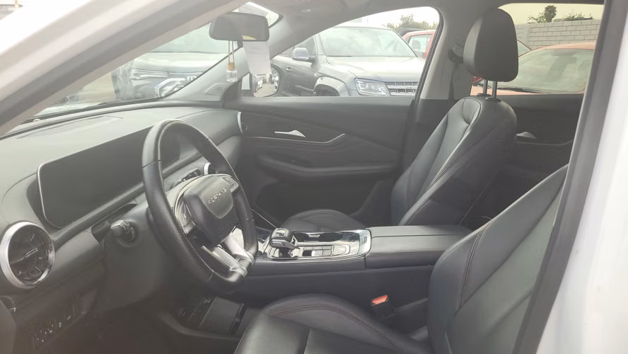 DFM T5 EVO 4X2 1.5 FULL AUT. 1.5 • 4x2 • Automática • 2023