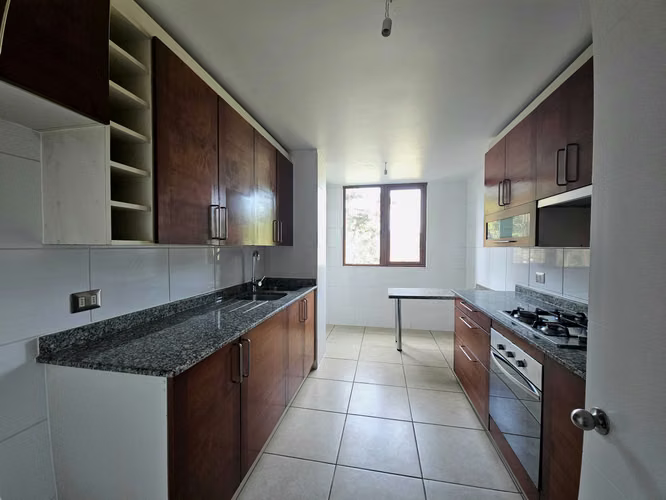 Amplio y exclusivo departamento, SPP (177313)