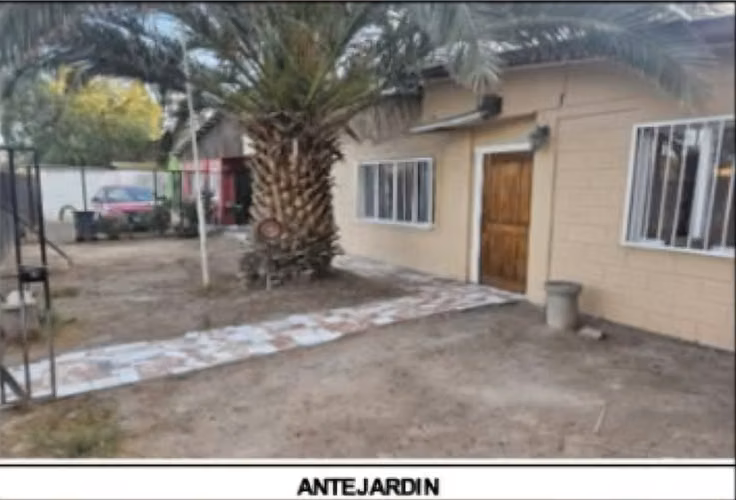 Se vende propiedad en calle Francisco de Aguirre