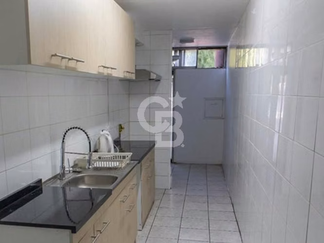 Vive en Ñuñoa:  Recién Remodelada CBG