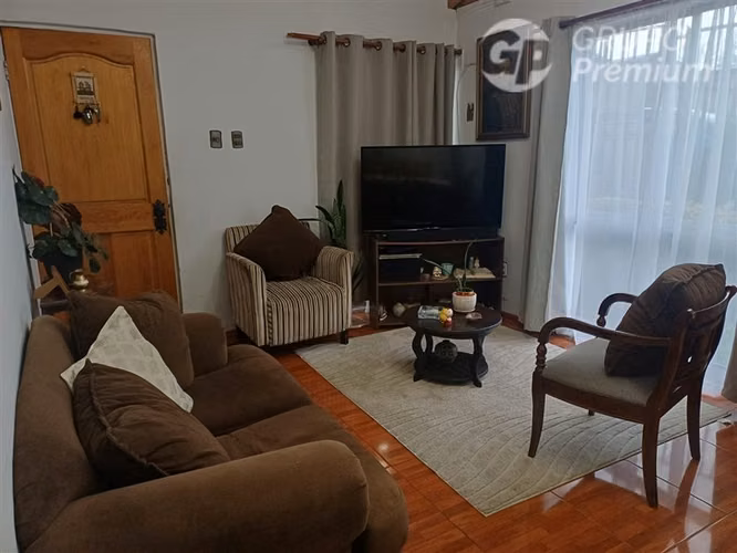 Casa aislada en venta de 3 dorm. en Quilpué - Imagen 2