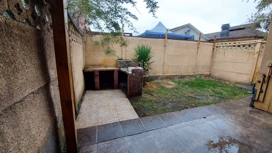 ACOGEDORA CASA CON AMPLIACIÓN (4D-2B)– BUIN - Imagen 2