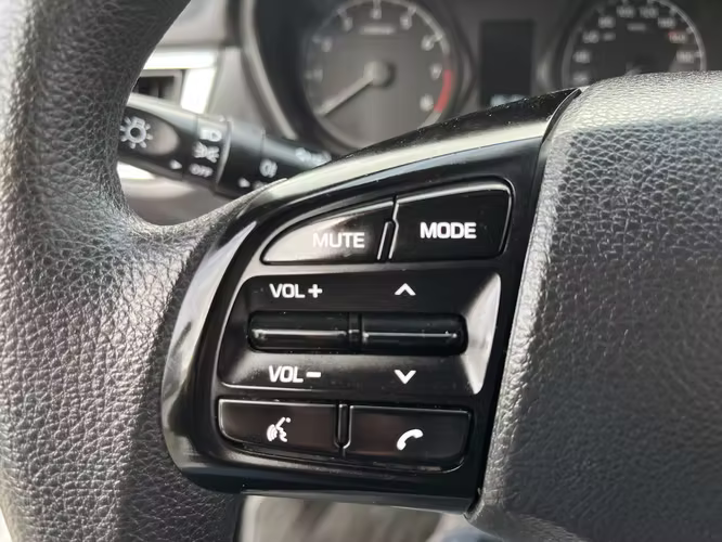 HYUNDAI VERNA CB 1.4 MT AÑO 2021