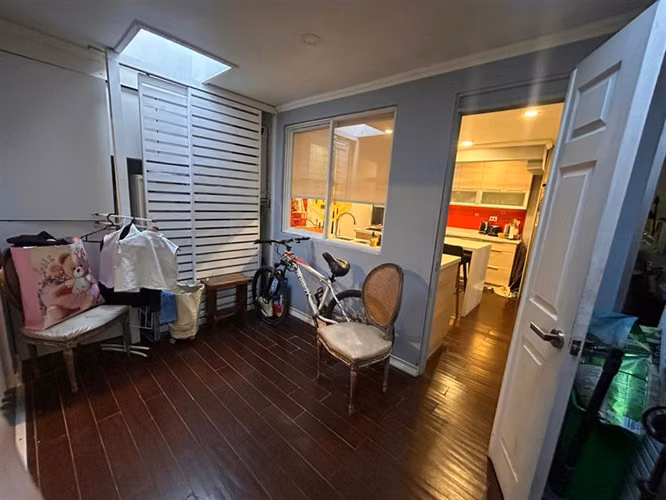 Casa en venta de 5 dorm. 3 dormitorios en Las Condes