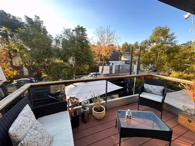 Casa en venta de 5 dorm. 3 dormitorios en Las Condes